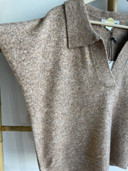 Pull sans manches col polo