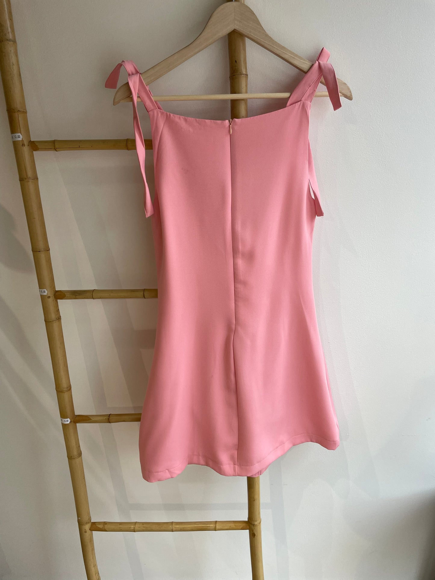 Robe fluide à nouer rose poudré