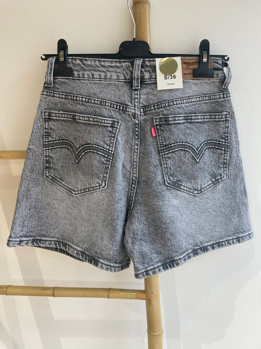 Short en jean gris délavé