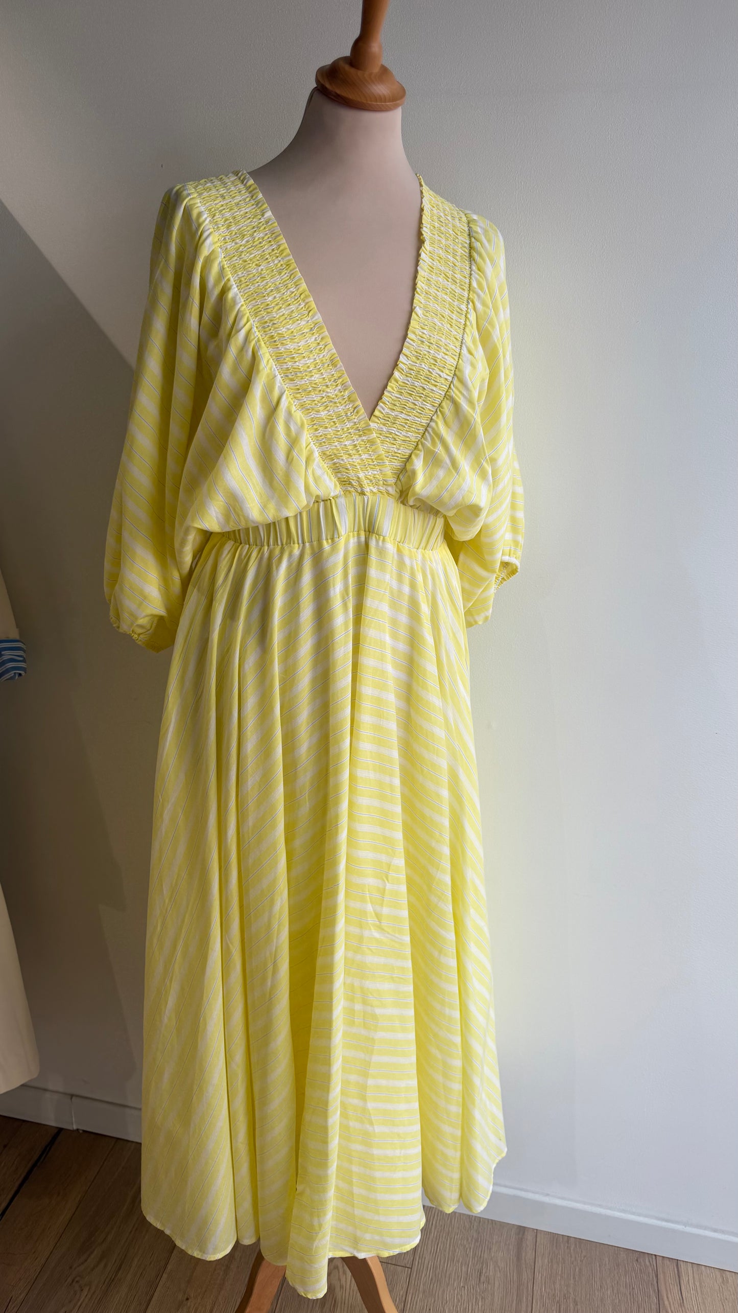 Robe fluide à rayures