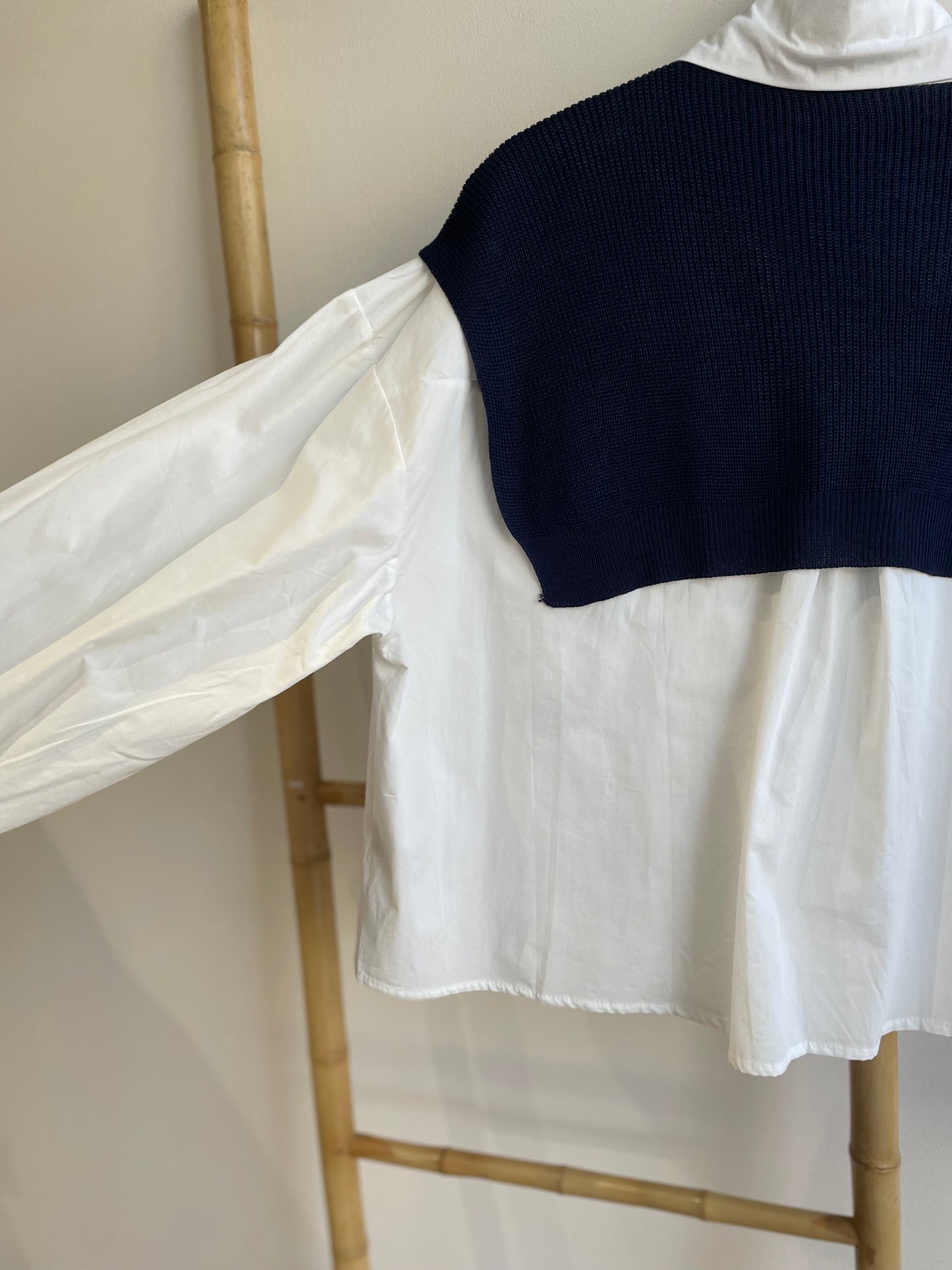 Chemise avec maille amovible