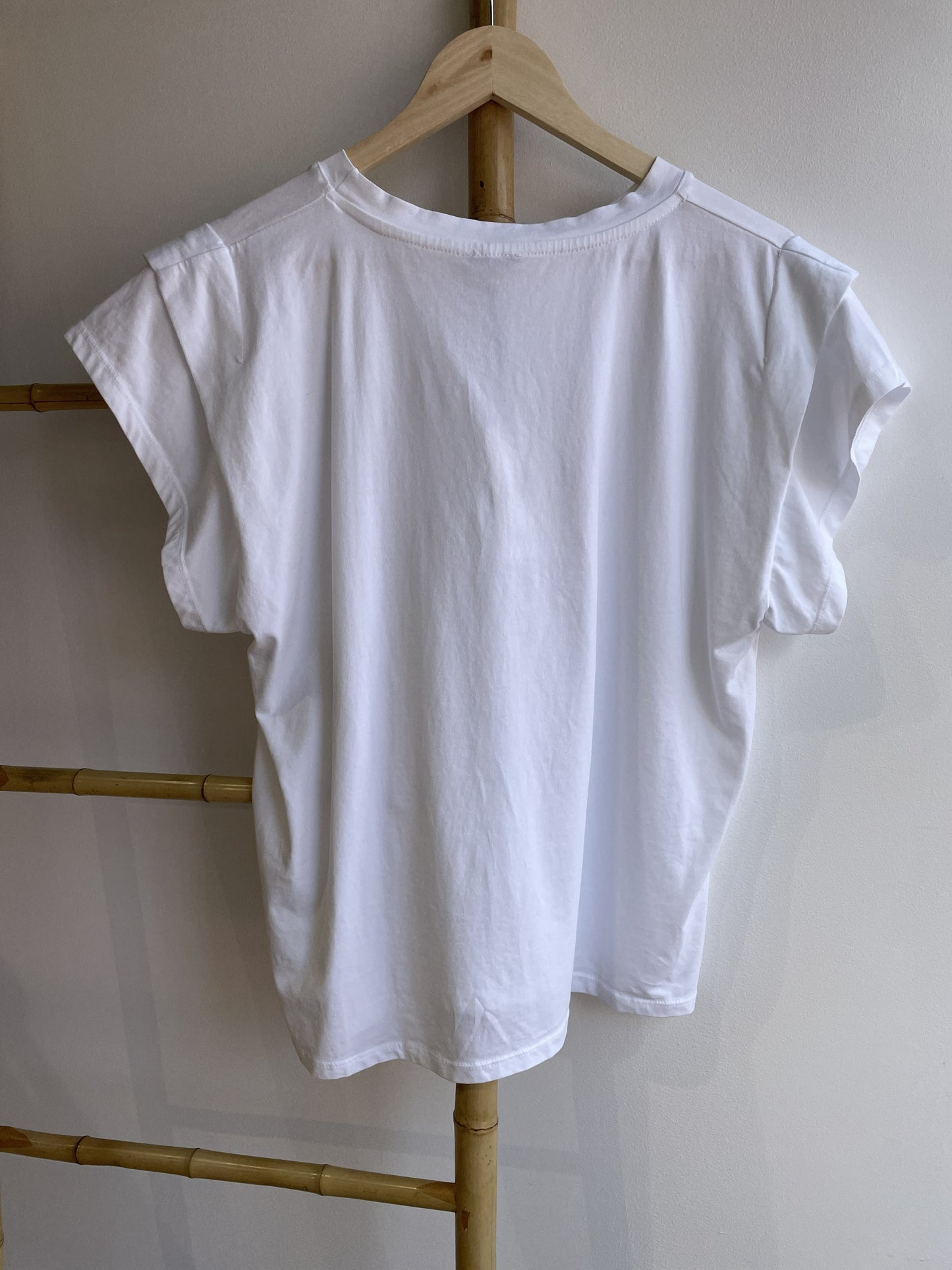 T-shirt effet épaulettes