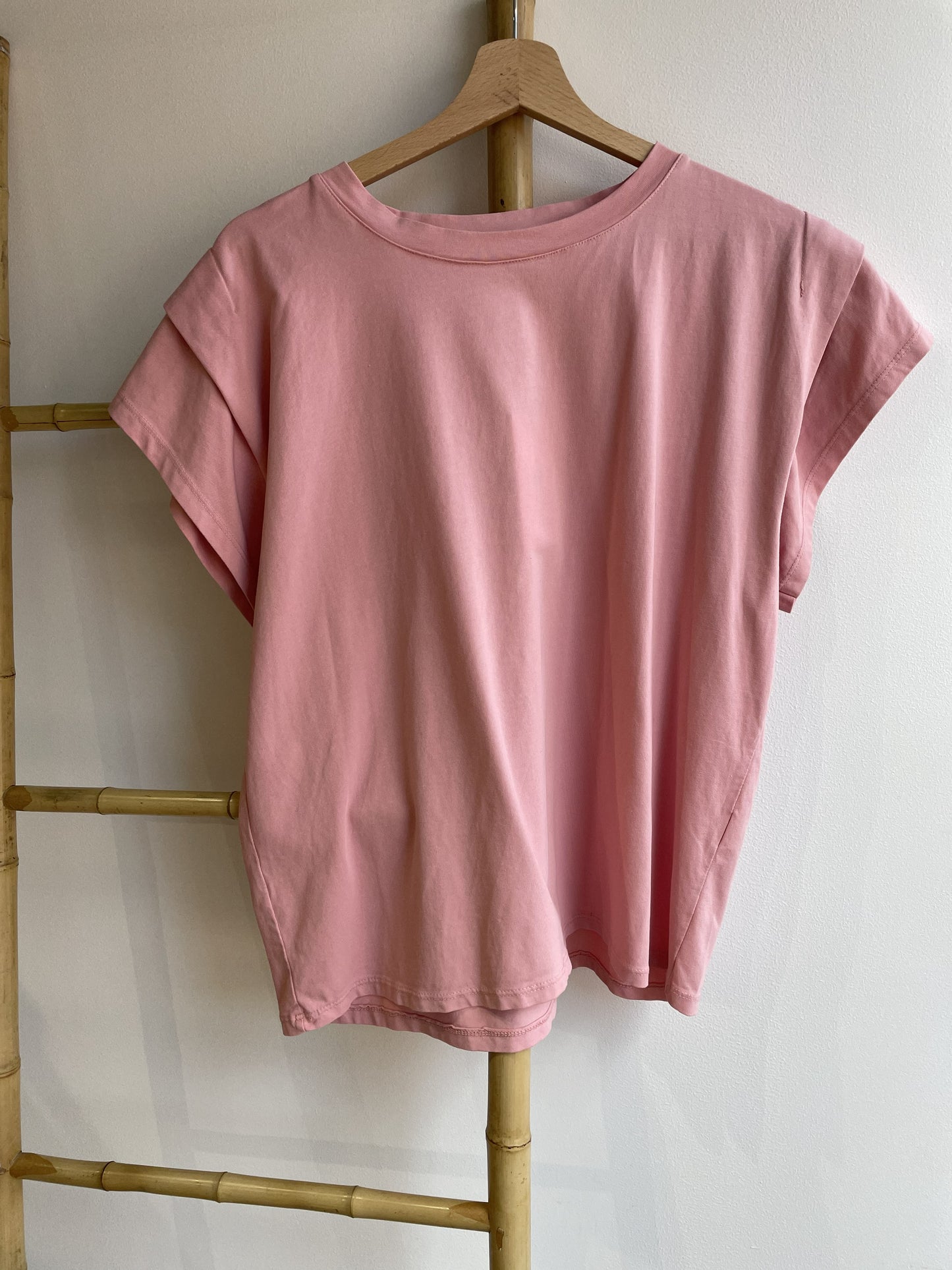 T-shirt effet épaulettes