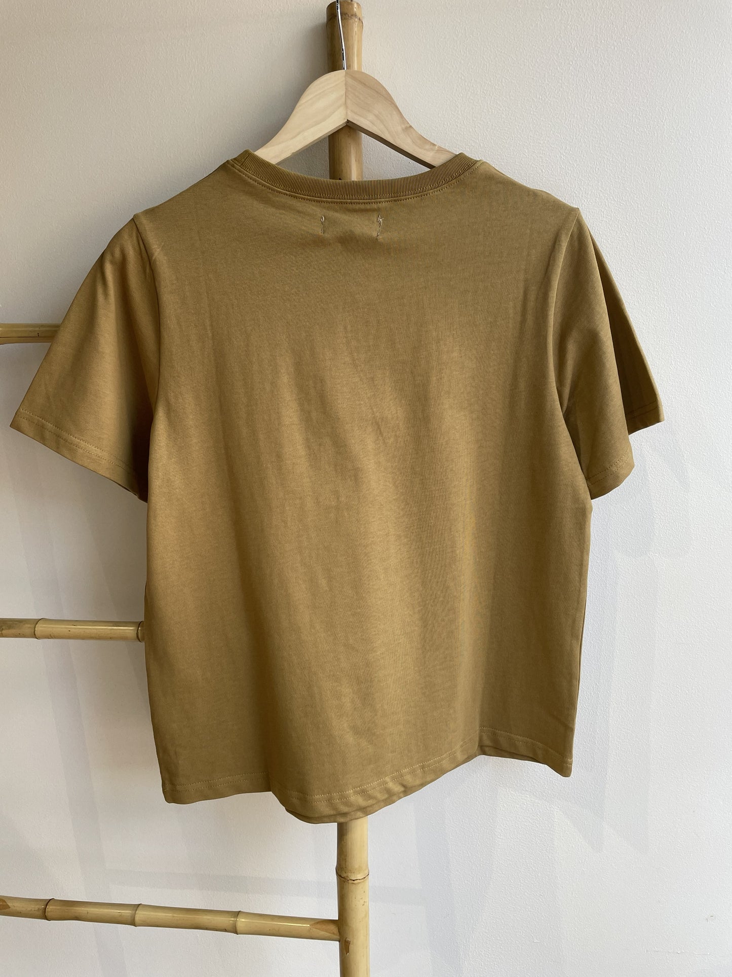 T-shirt brodé