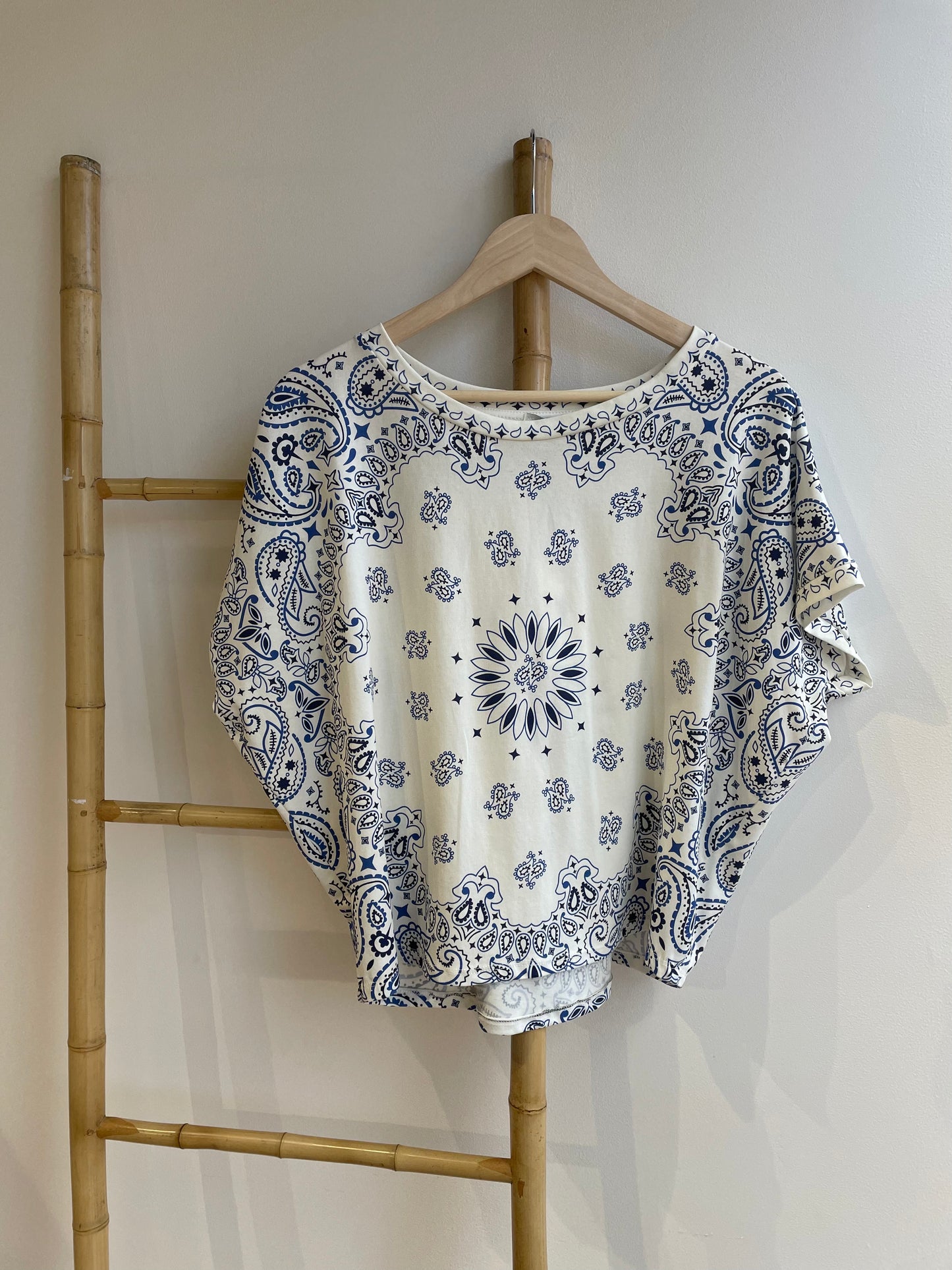 Top imprimé bandana