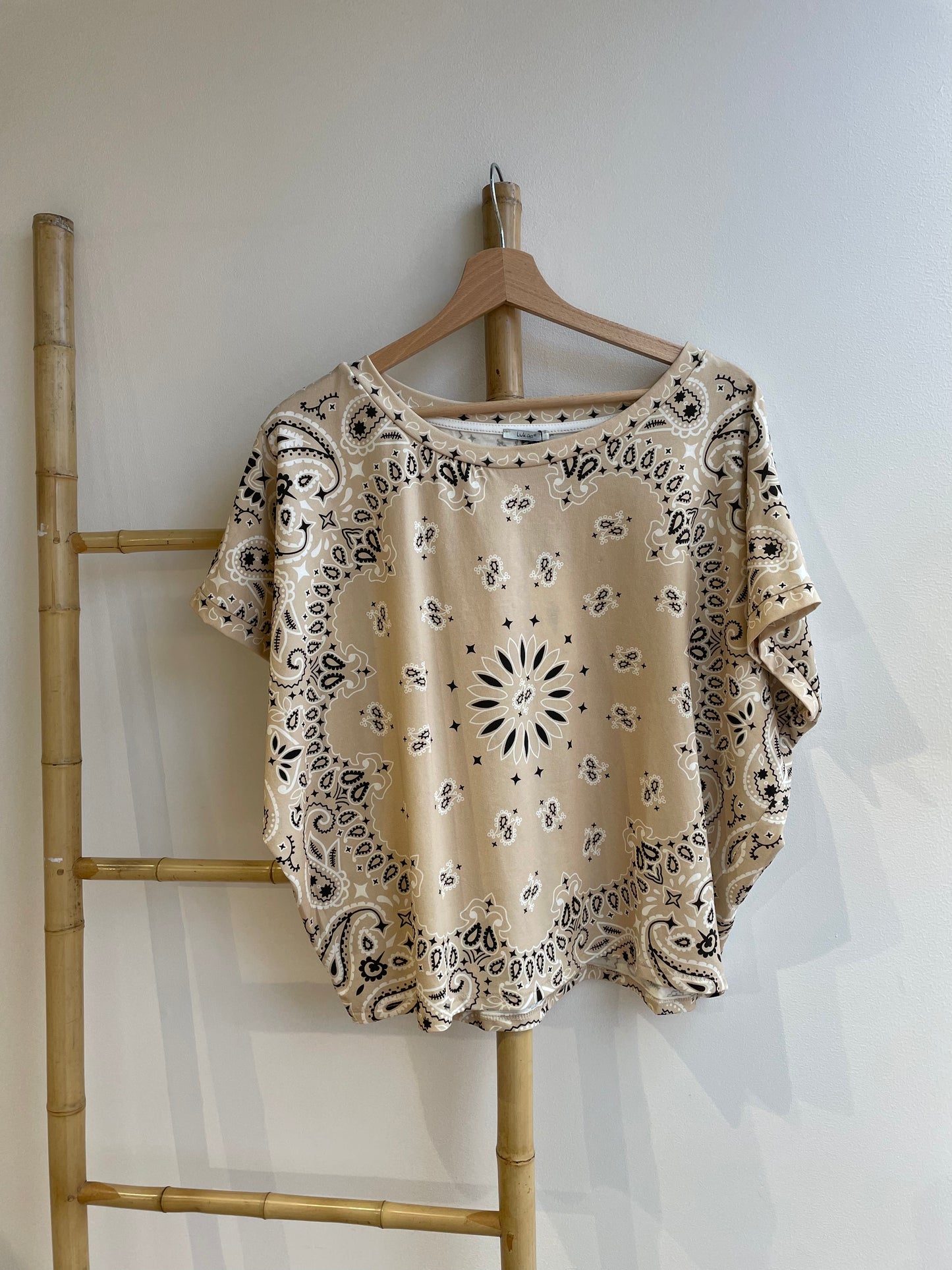 Top imprimé bandana