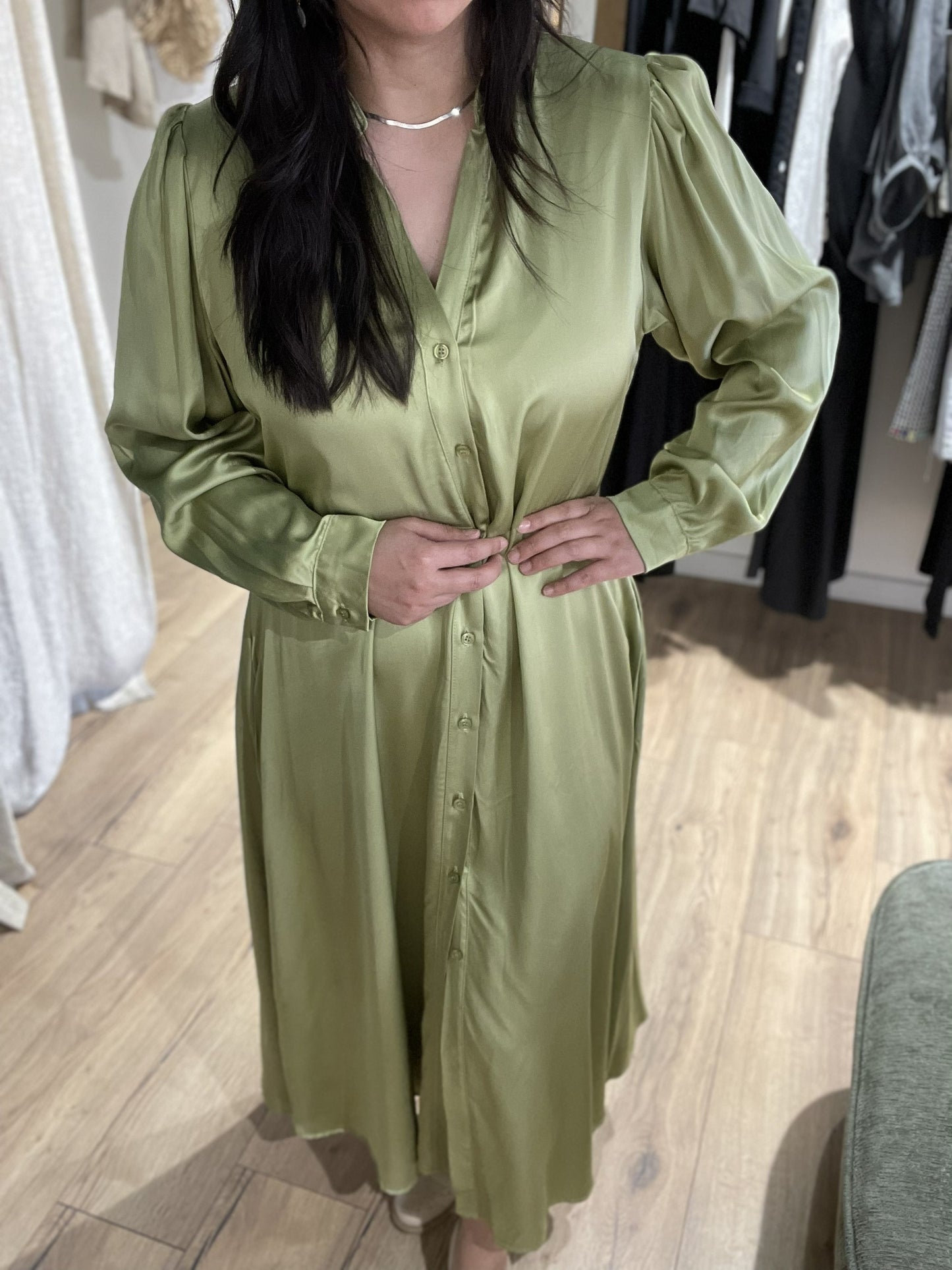 Robe chemise en satin